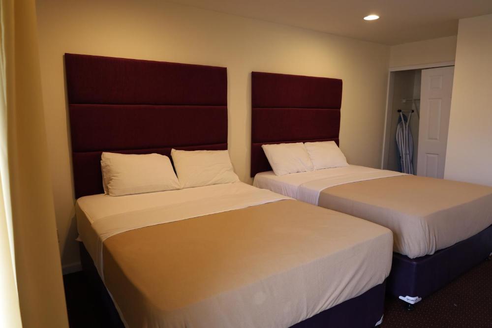 Deluxe Double Room interior